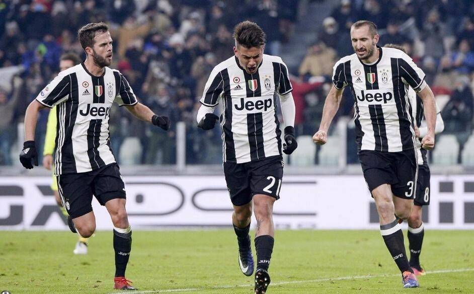 都体：尤文对洛博特卡感兴趣，但他更愿意接受来自国外的报价（都体：尤文相中洛博特卡，球员更倾向接受海外报价）