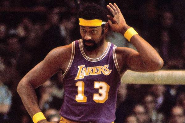 名宿公开夸赞球队新星（传奇球星公开力赞球队新秀）