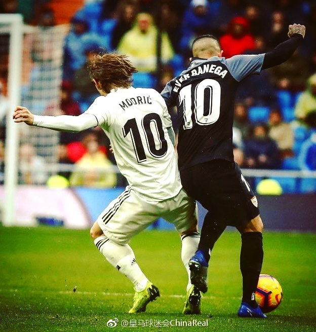 回望中巡赛昨日赛况，曾姚杰、施晗获得两连胜（中巡赛昨日战报：曾姚杰、施晗豪取两连胜）