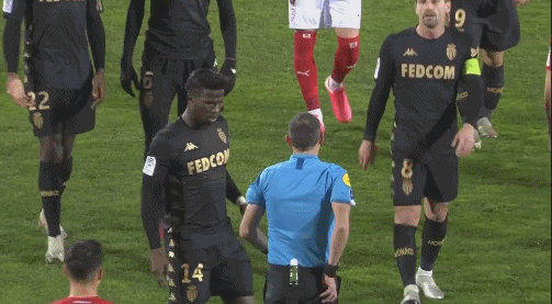 西甲联盟与皇家马德里的对峙：法律判决引发的足球风暴