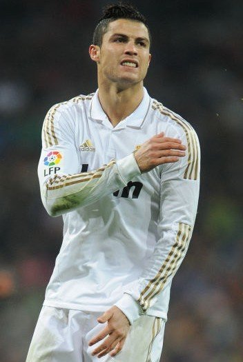 0-2不敌药厂，曼城欧冠主场对德国球队13连胜遭终结（0-2负于勒沃库森，曼城欧冠主场对德13连胜告破）