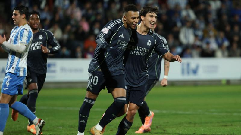 珀斯主帅：我是球队的昆汀·塔伦蒂诺，足球会占据我全部生活（珀斯主帅自称球队的塔伦蒂诺：足球占据了我的全部生活）